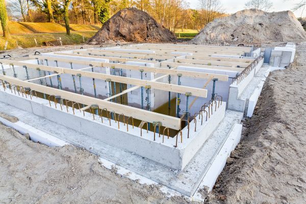 Cost of Concrete Foundation Pouring in Des Moines