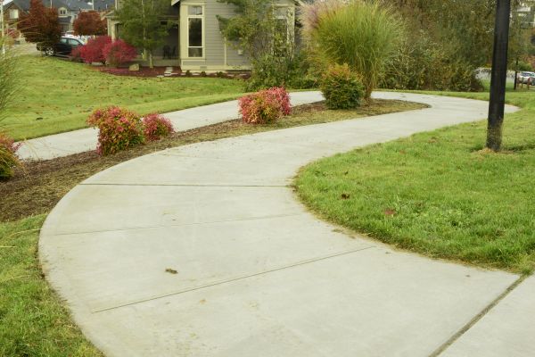 Cost of Concrete Sidewalk Replacement in Des Moines
