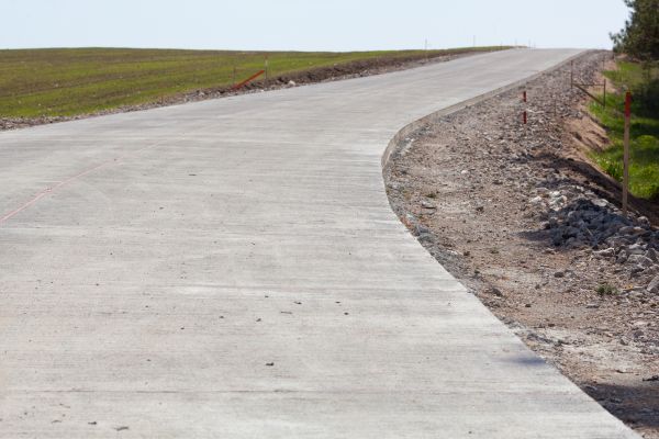 Cost of Driveway Cementing in Des Moines