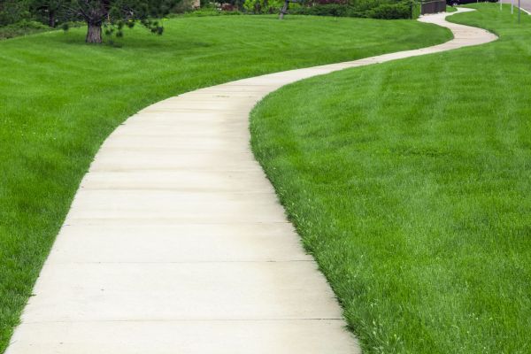 Cost of Sidewalk Paving in Des Moines