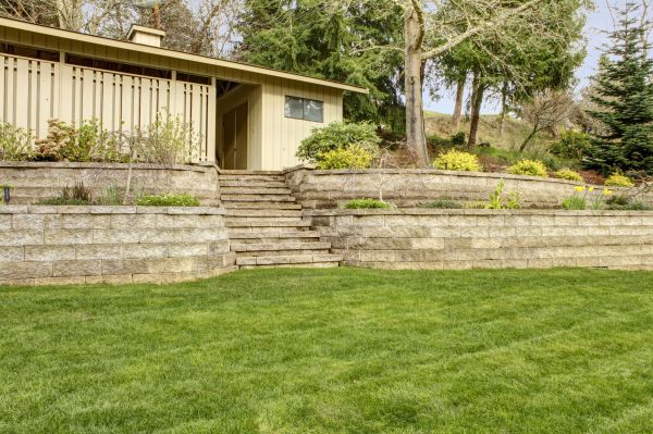 Cost of Retaining Wall Construction in Des Moines