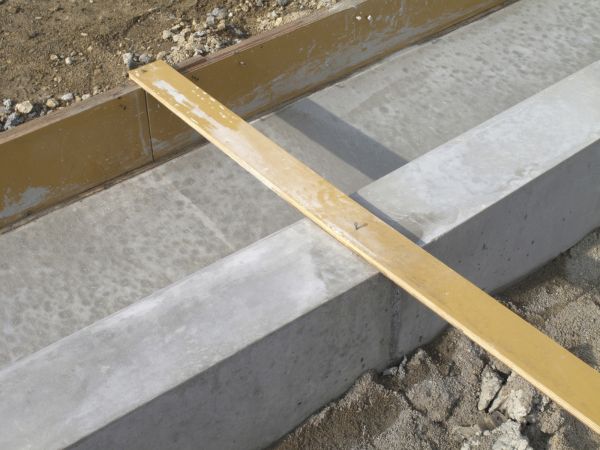 Cost of Concrete Footing Service in Des Moines