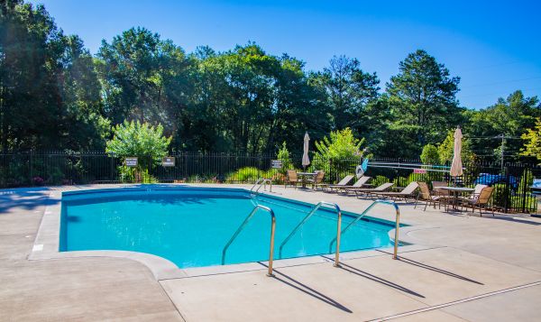 Cost of Pool Paving Installation in Des Moines